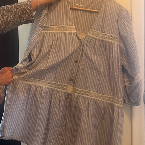 Zara Tops - Women’s Blue and Cream Pinstriped Tunic Blouse with Lace Trim